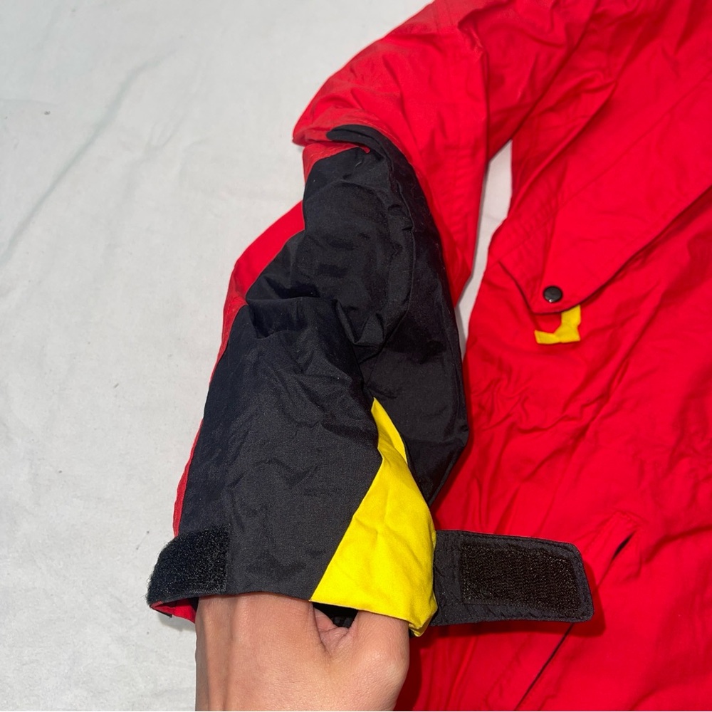Vintage Marlboro Adventure Team Red Hooded Jacket Mens Large Windbreaker - Picture 6 of 12